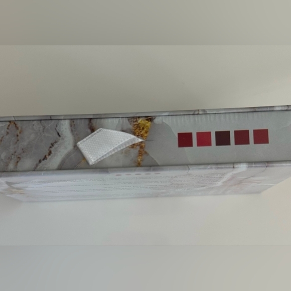 La Prédiré Prestige Shiny Lip Gloss Set - Pink - Picture 2 of 3